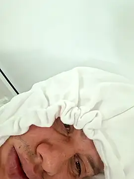 Zarc Jhonson online show from 1, 12, 2025