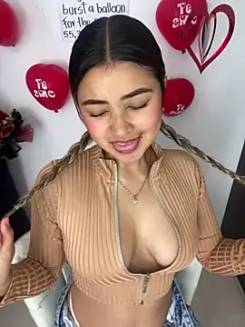 Snapshot of sweetlove- chatting on 18, 2, 2026 sweetlove- online show from 18, 2, 2026