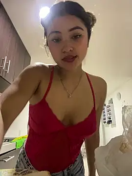 sweetlove- online show from 6, 3, 2026