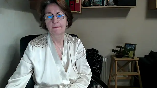 Snapshot of katemodel chatting on 3, 6, 2026 katemodel online show from 3, 6, 2026