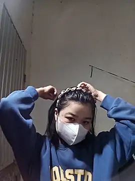 Snapshot of Daisy-lusia2026 chatting on 1, 2, 2026 Daisy-lusia2026 online show from 1, 2, 2026