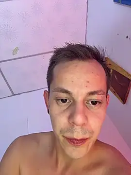 Snapshot of AxelMuller chatting on 3, 4, 2026 AxelMuller online show from 3, 4, 2026