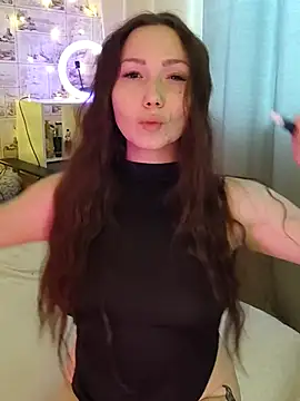  strawberry moon  online show from 27, 2, 2026