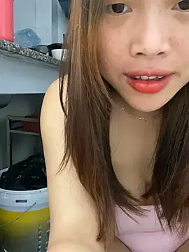 Emxinhka1 online show from 17, 7, 2026