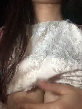 Snapshot of uyensexy chatting on 8, 2, 2026 uyensexy online show from 8, 2, 2026