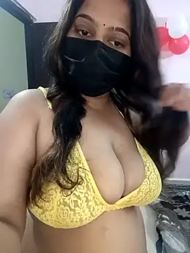 Aliya Hott online show from 28, 6, 2026