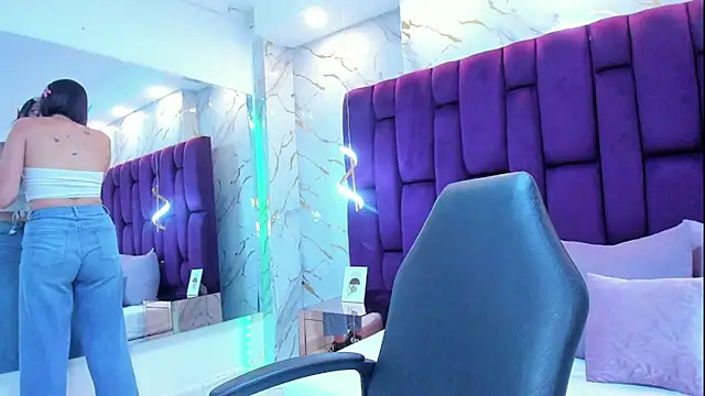 Snapshot of crystalstonee chatting on 19, 2, 2026 crystalstonee online show from 19, 2, 2026