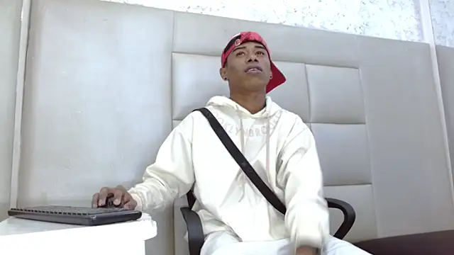 Snapshot of TonnyMarck chatting on 27, 2, 2026 TonnyMarck online show from 27, 2, 2026