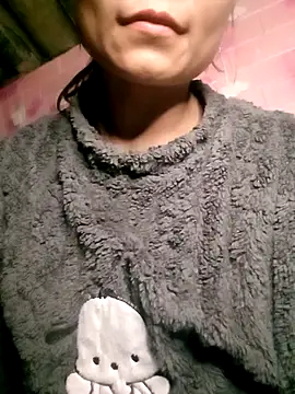 maymay-2000 online show from 14, 2, 2026