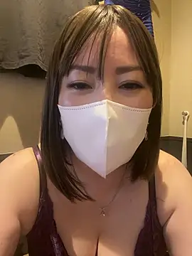 Mitsuco surflady online show from 21, 4, 2026