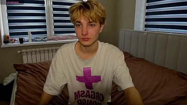 Snapshot of bunnyblush67 chatting on 3, 2, 2026 bunnyblush67 online show from 3, 2, 2026