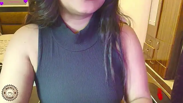 Snapshot of Yara-143 chatting on 12, 6, 2026 Yara-143 online show from 12, 6, 2026
