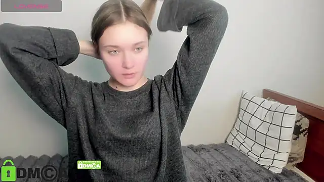 Snapshot of Elina_X chatting on 10, 5, 2026 Elina X online show from 10, 5, 2026
