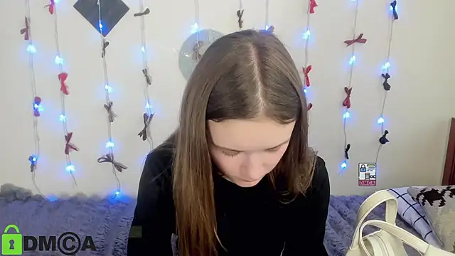 Snapshot of Elina_X chatting on 3, 6, 2026 Elina X online show from 3, 6, 2026