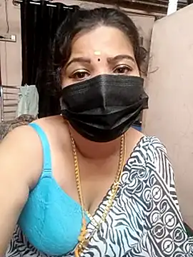 Snapshot of Madhusri_Tamil_Telugu chatting on 10, 5, 2026 Madhusri Tamil Telugu online show from 10, 5, 2026
