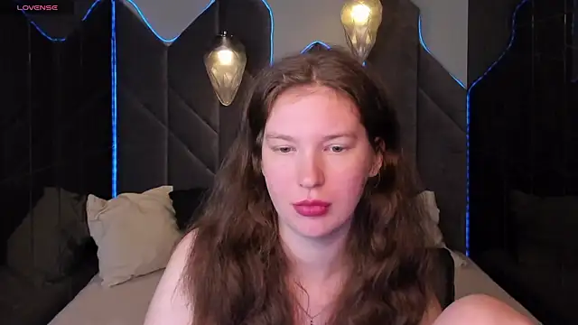 Luna Tide online show from 29, 4, 2026