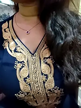 PARI51 online show from 28, 2, 2026