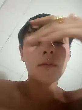 Snapshot of sirenitamua chatting on 8, 4, 2026 sirenitamua online show from 8, 4, 2026