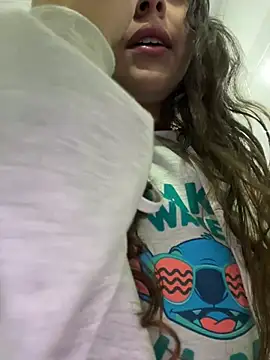 Annie bonnie  online show from 4, 2, 2026