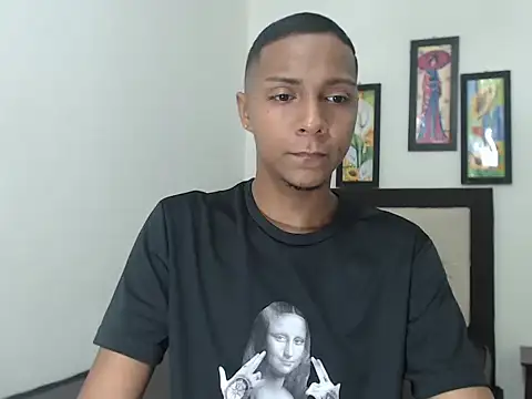 Snapshot of hotboyluxe chatting on 17, 2, 2026 hotboyluxe online show from 17, 2, 2026