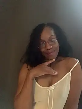 Snapshot of NatalieGainer_goodies chatting on 22, 5, 2026 NatalieGainer goodies online show from 22, 5, 2026