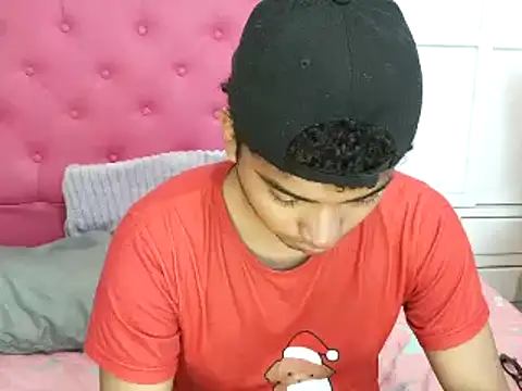 Snapshot of philipsex28 chatting on 20, 2, 2026 philipsex28 online show from 20, 2, 2026