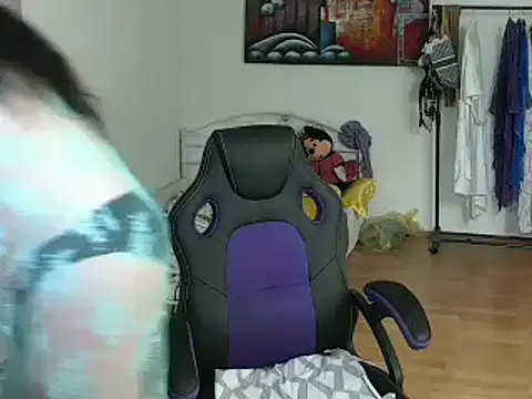 Sylly online show from 19, 2, 2025