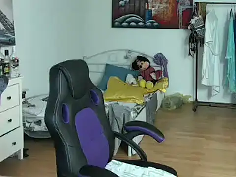 Sylly online show from 25, 2, 2025