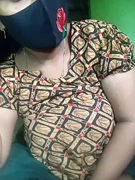 Romantic-Couple999 online show from 8, 3, 2026