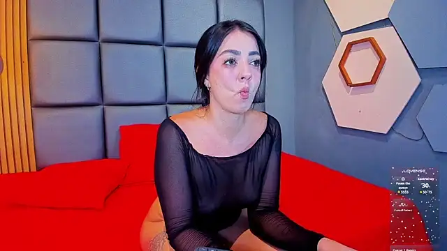 CORAL FOX online show from 6, 4, 2026