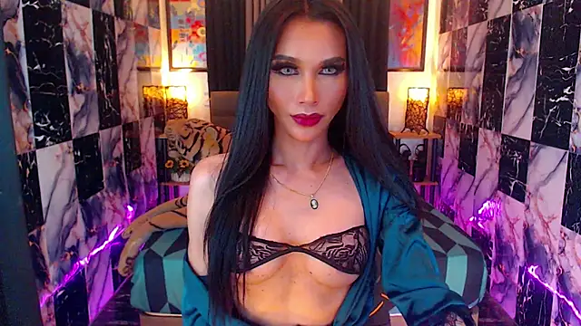 Snapshot of SeductiveSamanthaTS chatting on 9, 2, 2026 SeductiveSamanthaTS online show from 9, 2, 2026