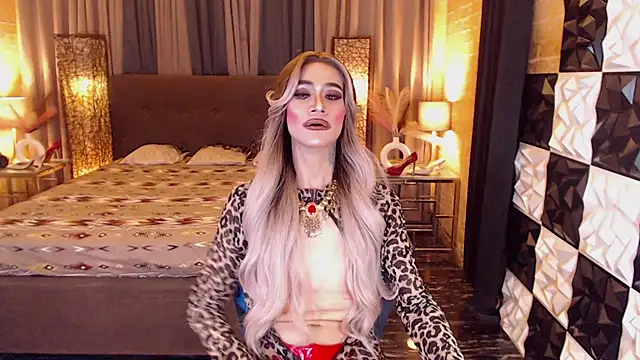 MonstrousCockDiva online show from 4, 2, 2026