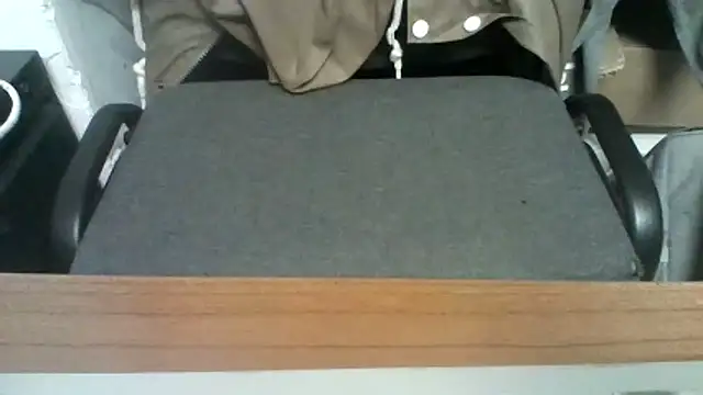 Snapshot of elegantblack chatting on 19, 3, 2026 elegantblack online show from 19, 3, 2026