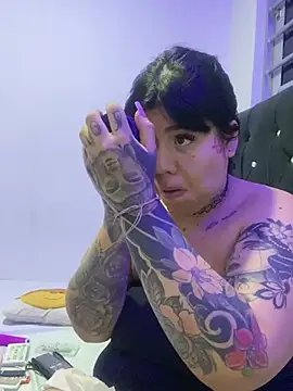 Luna bigtitss777 online show from 13, 2, 2026