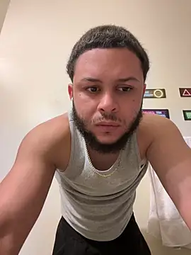 Snapshot of Tu_PaPi_Favorito chatting on 28, 2, 2026 Tu PaPi Favorito online show from 28, 2, 2026