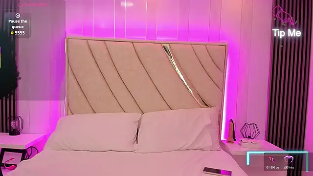 Snapshot of Sotf_Charlotte chatting on 1, 3, 2026 Sotf Charlotte online show from 1, 3, 2026