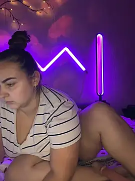 AlyaX X online show from 15, 2, 2026