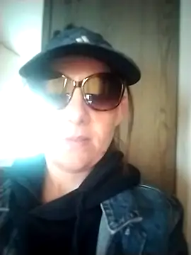 Sexycaylaxxxx online show from 3, 4, 2026