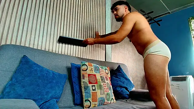 Snapshot of DaveParker_ chatting on 17, 3, 2026 DaveParker online show from 17, 3, 2026