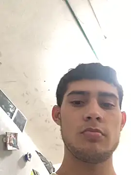 Snapshot of jhayko22 chatting on 7, 2, 2026 jhayko22 online show from 7, 2, 2026