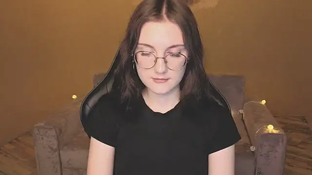 VixenLight online show from 2, 2, 2026