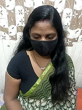 Snapshot of Parul-009 chatting on 6, 2, 2026 Parul-009 online show from 6, 2, 2026