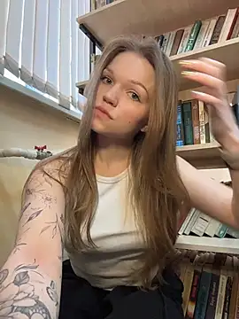 Snapshot of StreetSquirt chatting on 12, 6, 2026 StreetSquirt online show from 12, 6, 2026