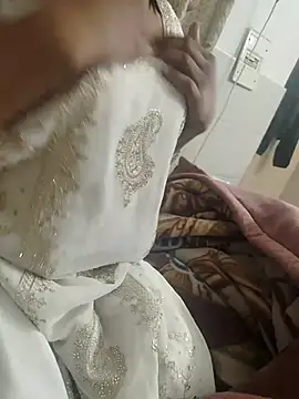 Curvy Simran online show from 17, 2, 2026