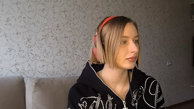 DeliciaBagnoli online show from 18, 3, 2026