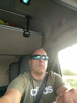 kipsy0 online show from 14, 5, 2026