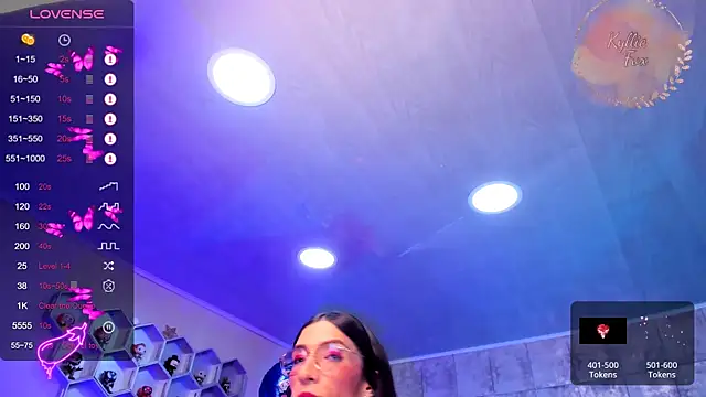 Snapshot of kylliefox_ chatting on 26, 12, 2024 kylliefox online show from 26, 12, 2024