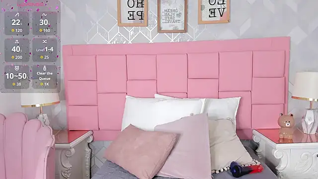 Snapshot of dolly_kitter chatting on 14, 2, 2026 dolly kitter online show from 14, 2, 2026