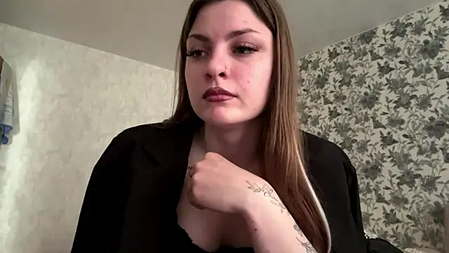 JackiStrum online show from 14, 4, 2026