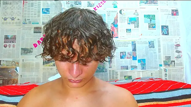 Snapshot of arielnoir6958 chatting on 26, 2, 2026 arielnoir6958 online show from 26, 2, 2026